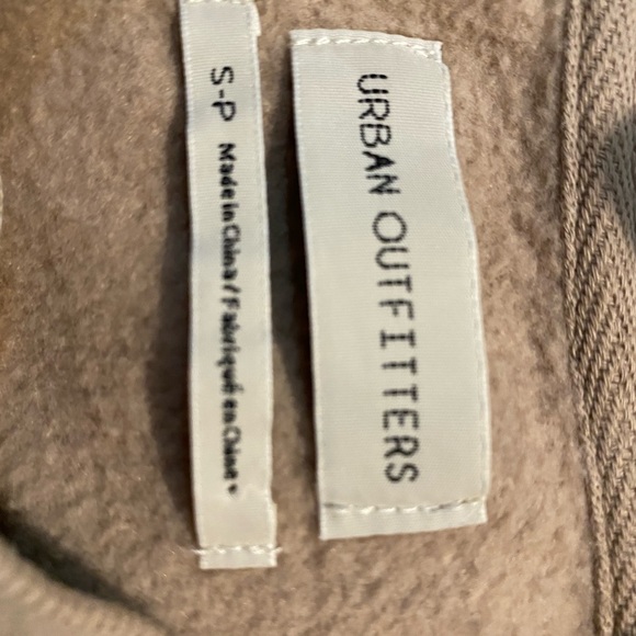 SuperSoft Cropped Urban Outfitters Sweater Natural Beige Size S - Picture 4 of 4